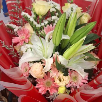 ロマンチックな花束