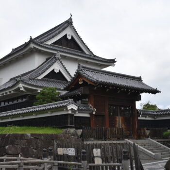 勝竜寺城